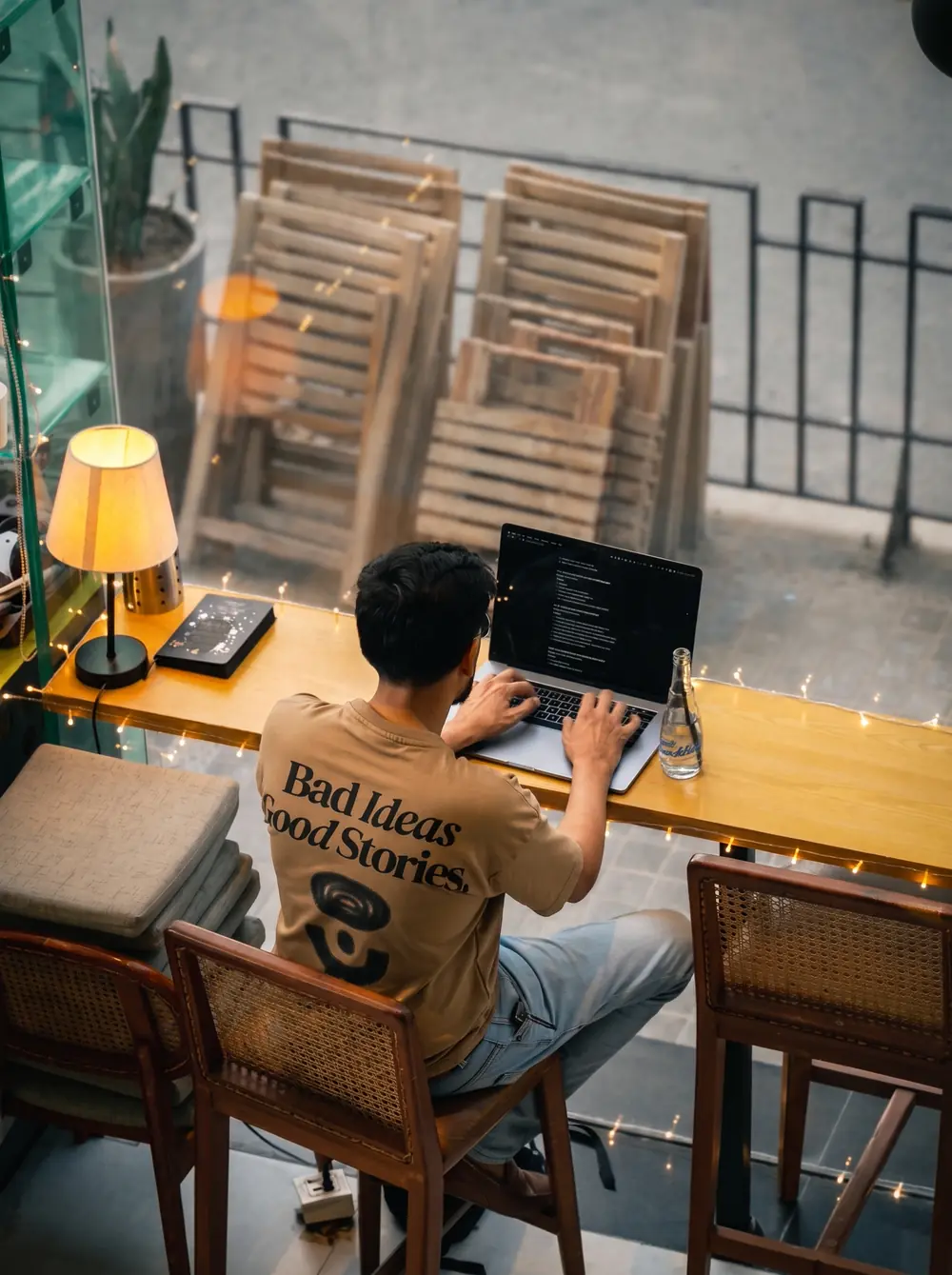 Séance de travail en terrasse